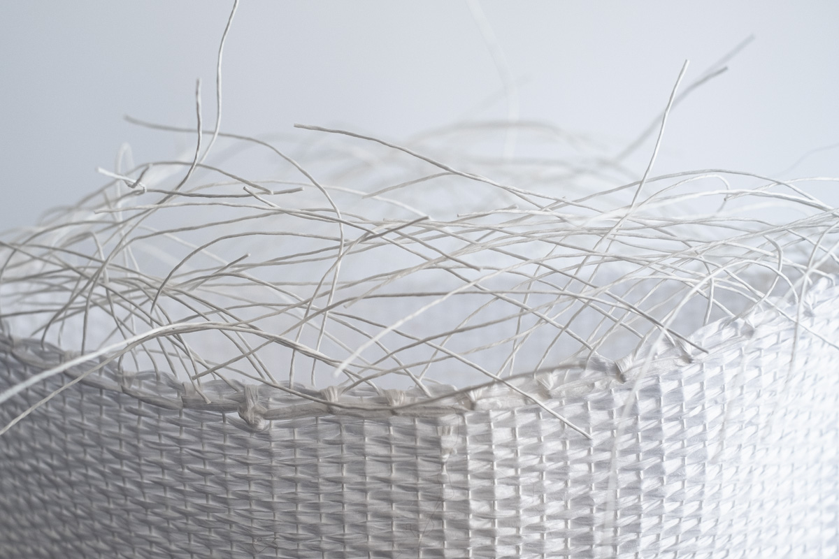 Soffice Collasso Concentrico (2020) 25x36x24 cm Paper yarn, paper tape yarn, Alpaca